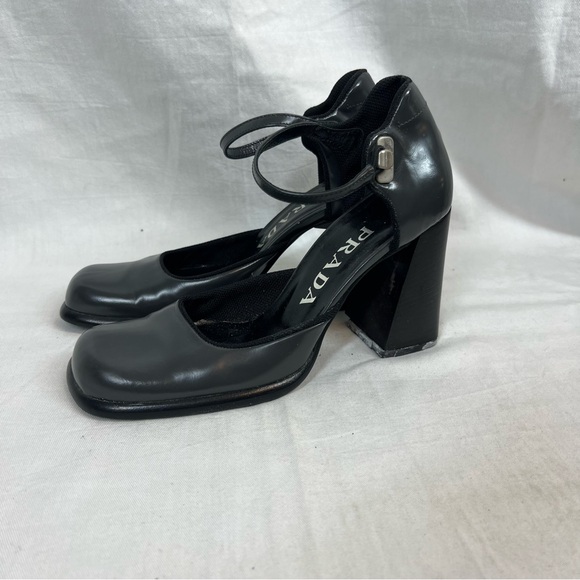 Vintage 90s Prada patent leather Mary Jane heels square toe ankle strap - Picture 9 of 11